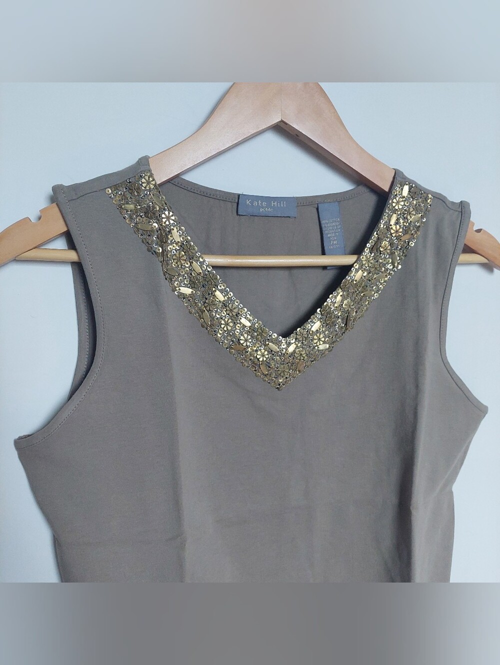 Kate Hill Petite Embellished V Neck Tank Top PM Taupe Gold - Picture 4 of 6